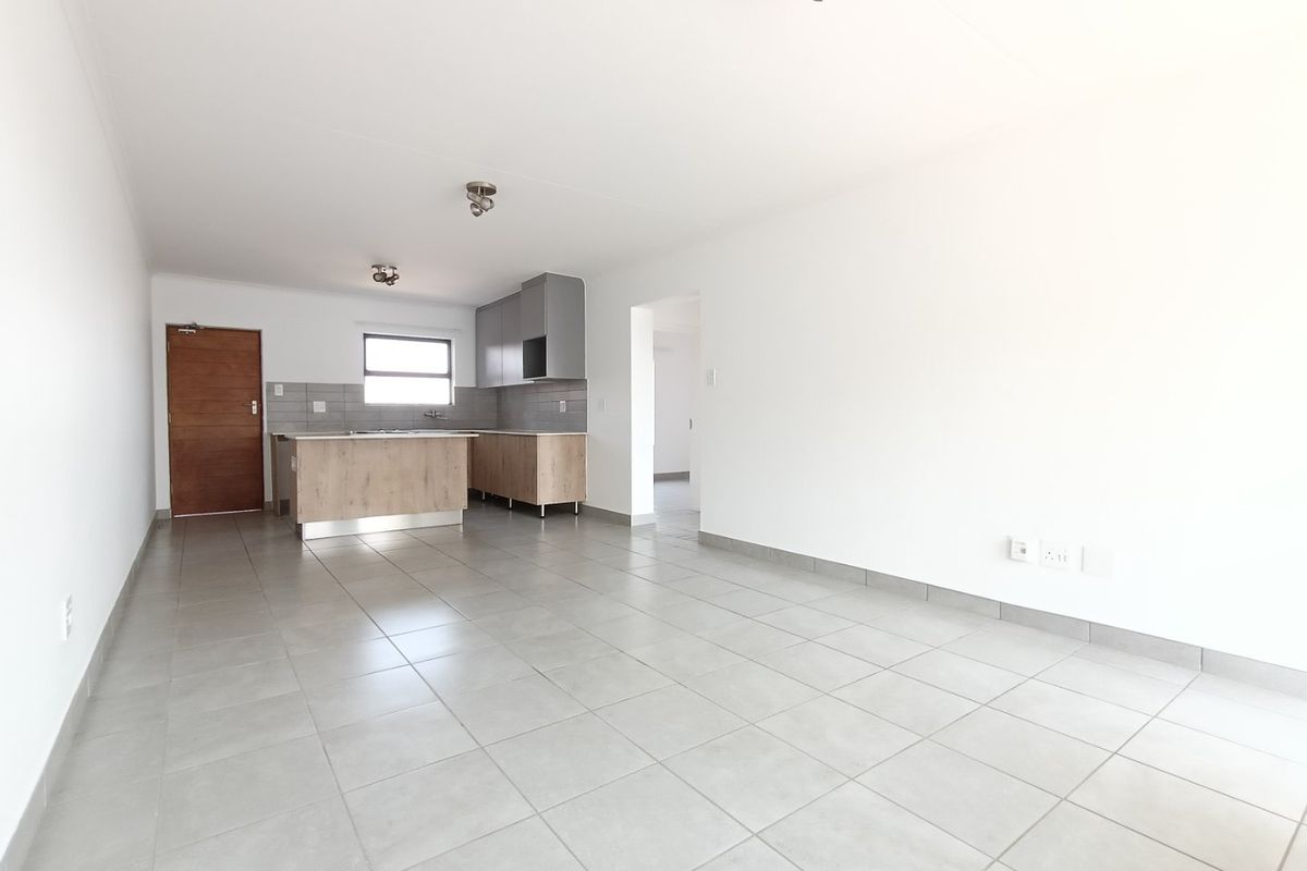 2 Bed Apartment in Glen Marais for Rent - Photo 5