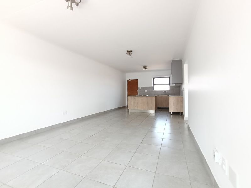 2 Bed Apartment in Glen Marais for Rent - Photo 6