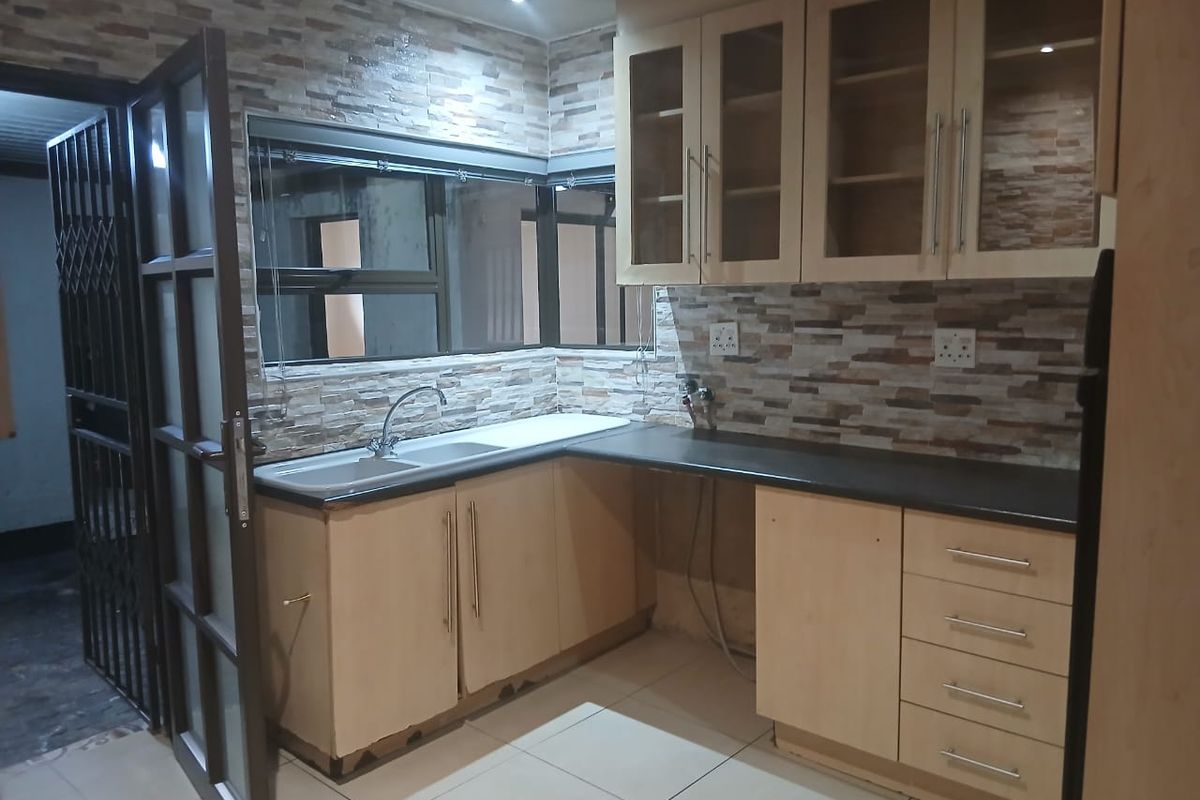 Spacious 3-Bedroom Rental Property in Naledi - Photo 4