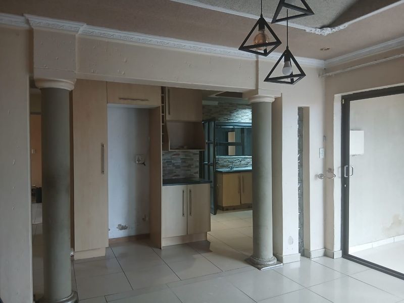 Spacious 3-Bedroom Rental Property in Naledi - Photo 7