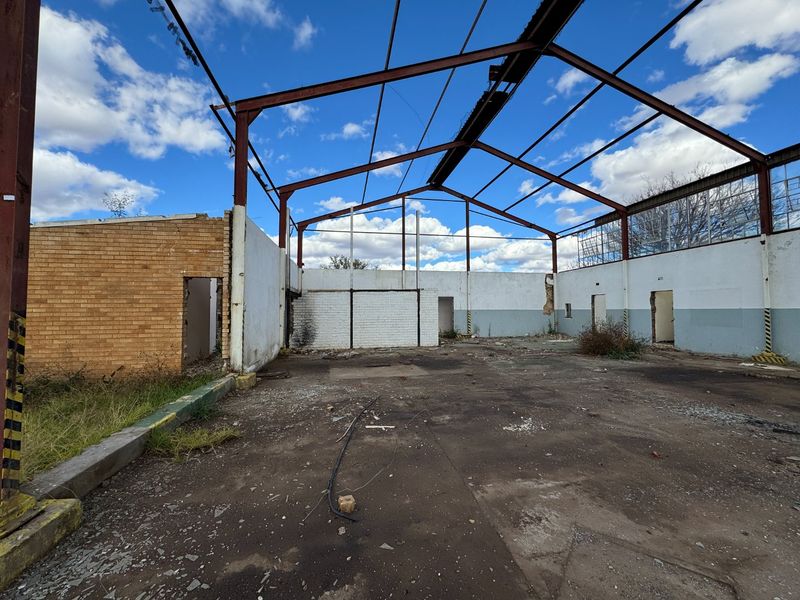 Industrial property - Photo 3
