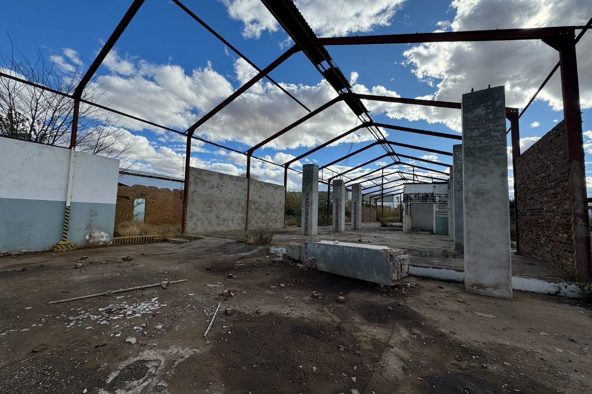 Industrial property - Photo 4