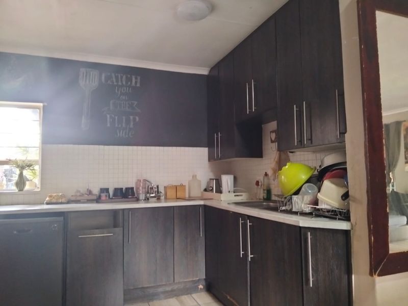 3 Bedroom house for Sale in Wierda Park - Photo 9