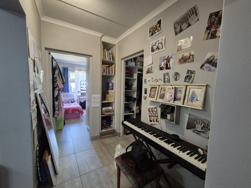 Modern 3-Bedroom Townhouse – Stylish, Secure & Perfectly Located! - Photo 7