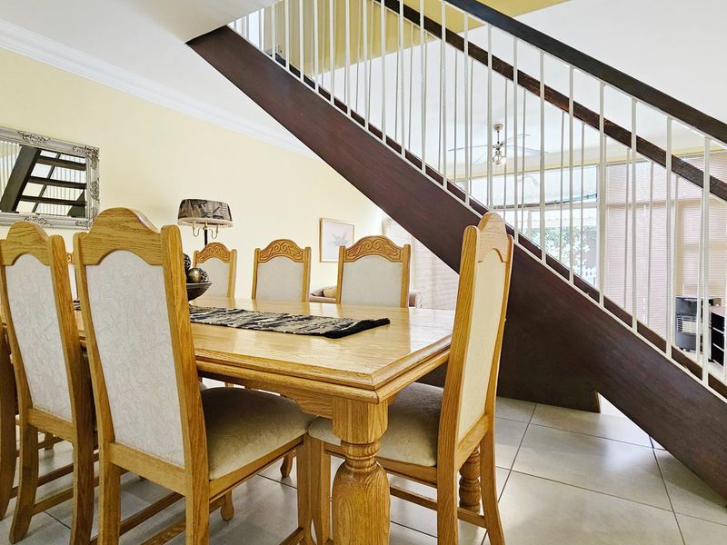 A stunning duplex unit in Three Rivers Proper. - Photo 6