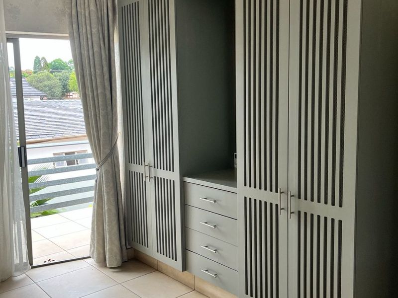 Stunning 2-Bedroom Duplex apartment for rent at Hartfield - Photo 8