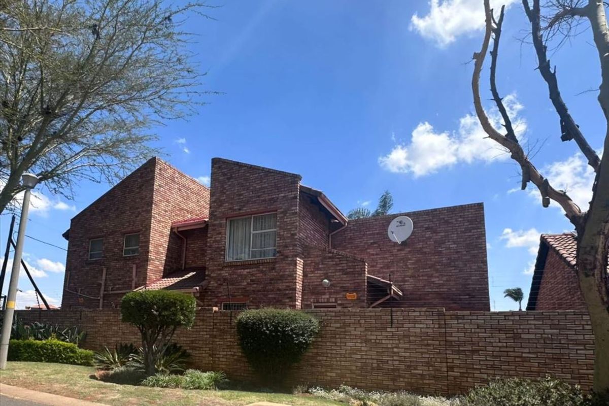 Property Layout Overview - Photo 3