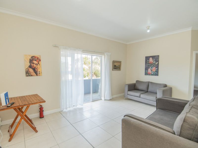 2 Bedroom Apartment / Flat for Sale in Humewood - Photo 10