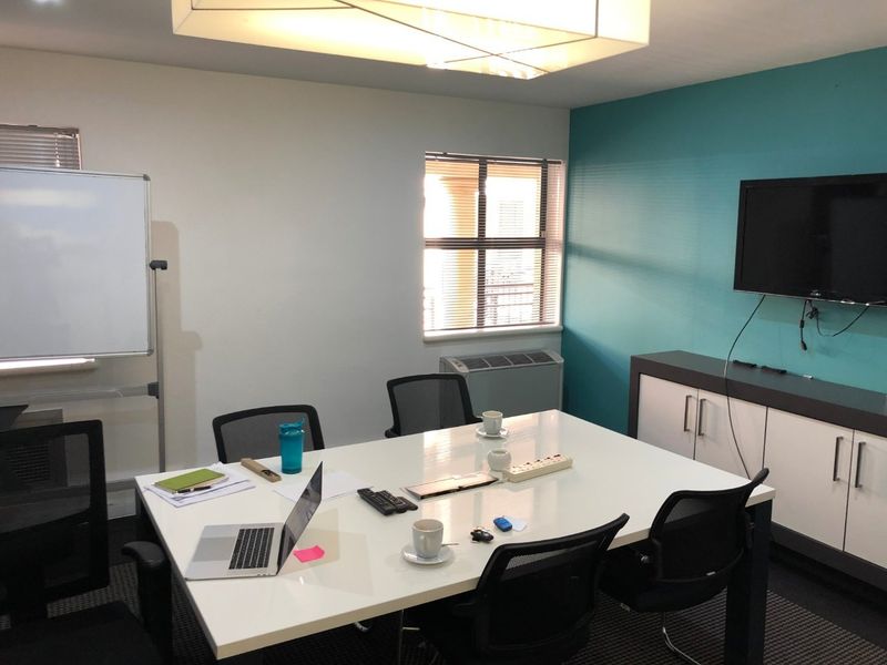 Versatile Commercial Space To Entertain - Photo 8