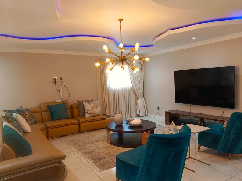 Modern Luxury Living in a Top Security Estate – Polokwane - Photo 3