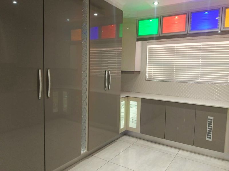 Modern Luxury Living in a Top Security Estate – Polokwane - Photo 10