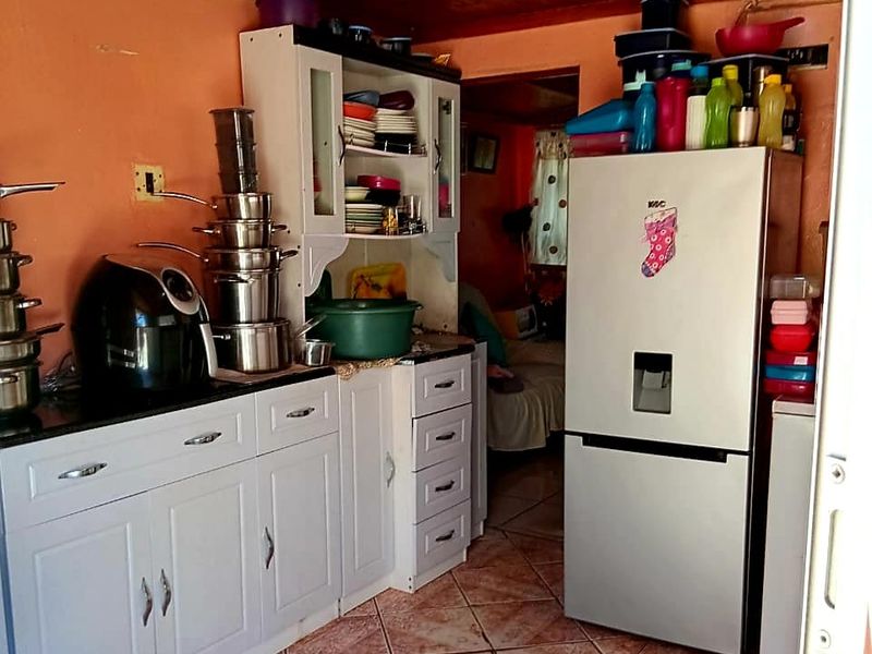 4 Bedroom House for in Mdantsane - Photo 5