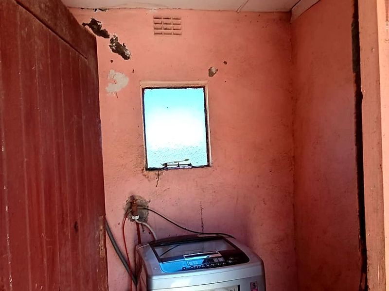 4 Bedroom House for in Mdantsane - Photo 8