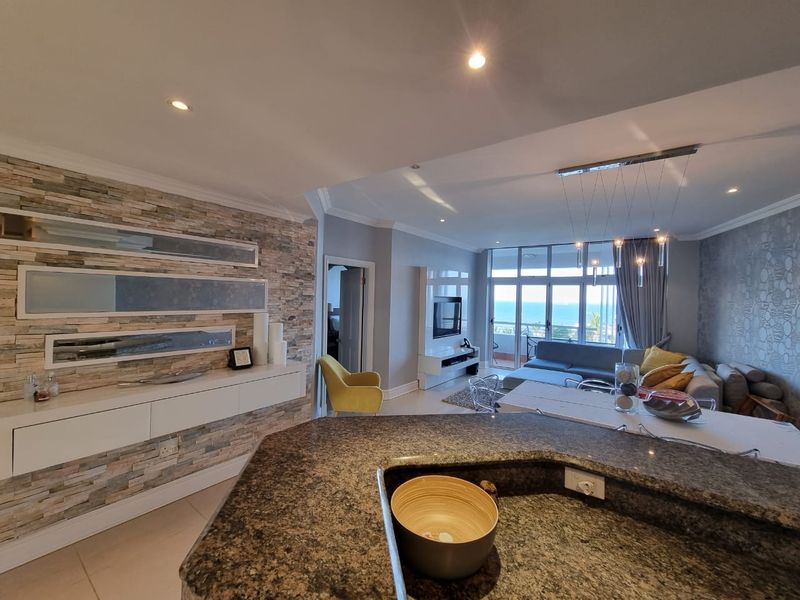 Exquisite 3 Bedroom Unit with Spectacular Views - Photo 7