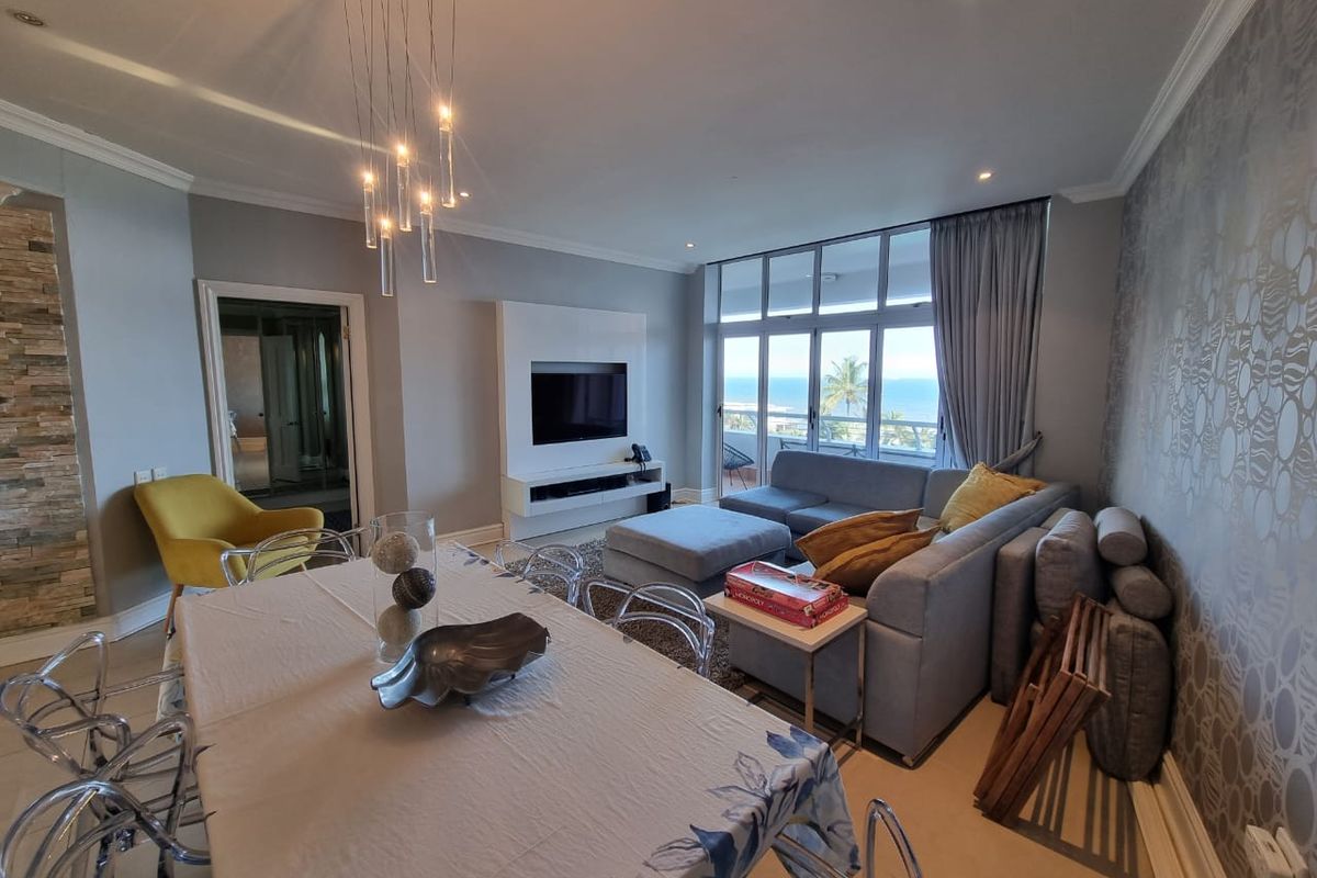 Exquisite 3 Bedroom Unit with Spectacular Views - Photo 5