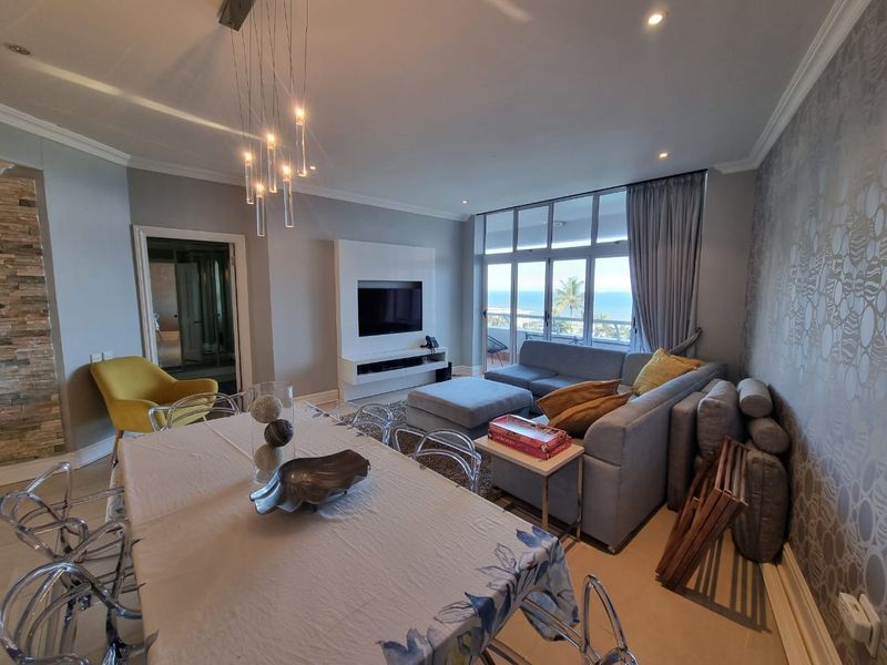 Exquisite 3 Bedroom Unit with Spectacular Views - Photo 5
