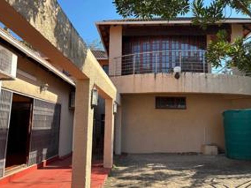 5 Bedroom House For Sale in Ramsgate - Photo 2