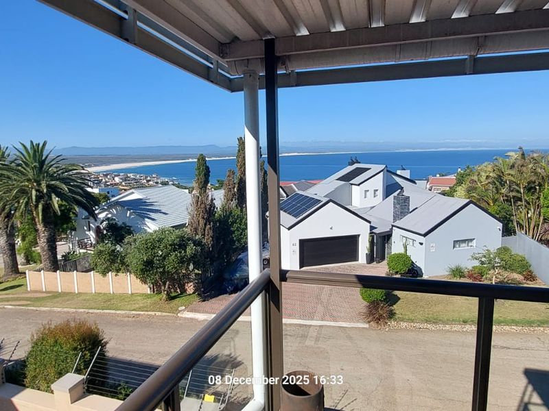 Spectacular Home For Sale in Jeffreys Bay  - Photo 7