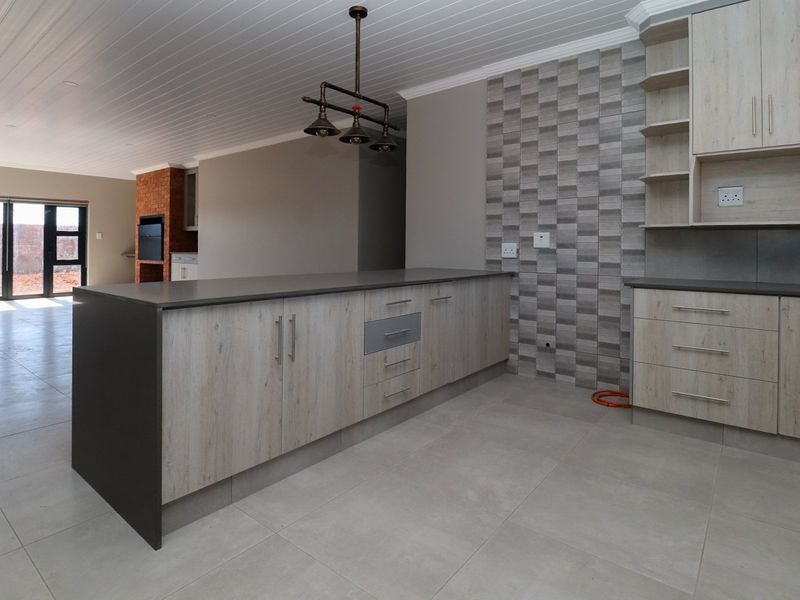 BRAND NEW TOWNHOUSE TO FIT A MODERN LIFESTYLE - Photo 10