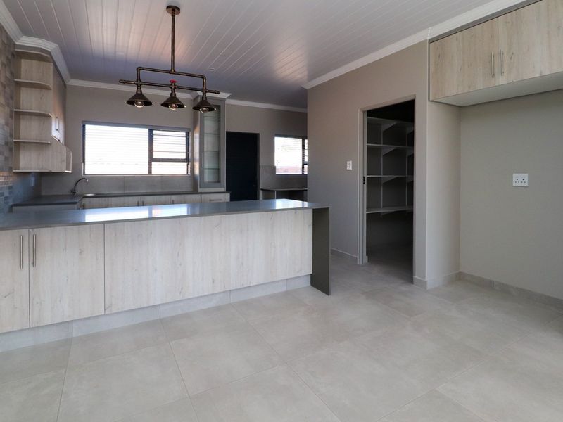 BRAND NEW TOWNHOUSE TO FIT A MODERN LIFESTYLE - Photo 6