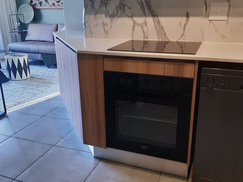 Elegant 1 Bedroom Apartment to rent in Waterfall City, Midrand  - Photo 7