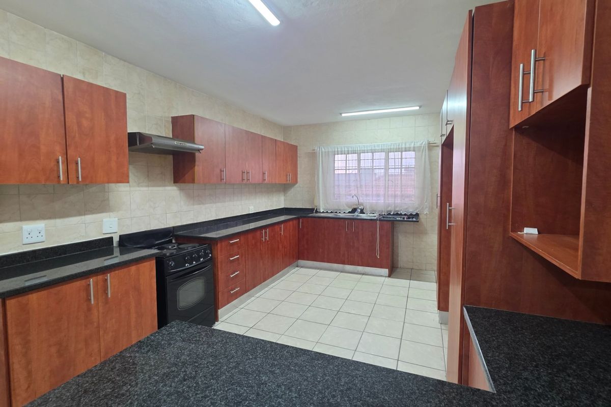 Beautiful 2-Bedroom Home in a Quiet Sought-After Area - Photo 5