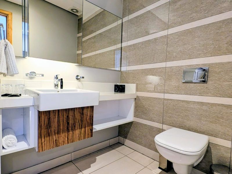 The Pearls of Umhlanga - Sought after Pearl Sky -Fully Furnished Apartments in The Pearls - ideal corporate rental - LONG TERM LEASE - exquisite seaviews - Photo 10