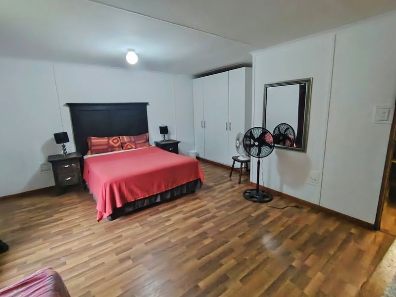 Three bedroom Fully Furnished House to rent at Sea Park, Port Shepstone - Photo 7