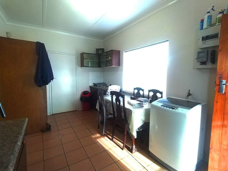 Perfect Starter Home with Bonus Flatlet in Popular Wilgehof! - Photo 7