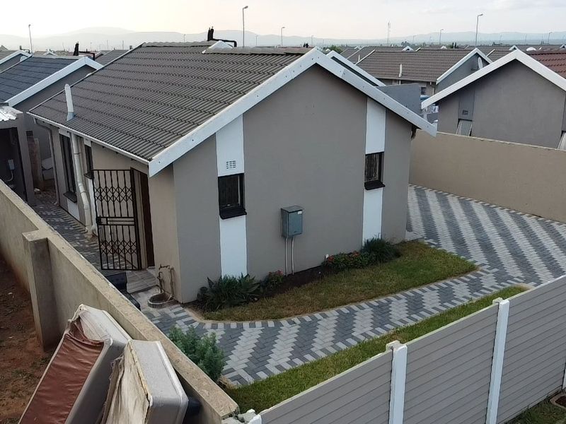 Stunning 3Bedroom House for Sale in Sky City - Photo 5