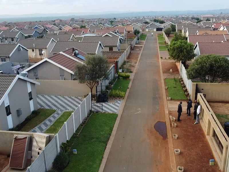 Stunning 3Bedroom House for Sale in Sky City - Photo 6