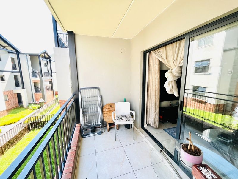 Two bed & 1bath Apartnment/ Flat  for rent in Randpark Ridge, Secure  us Now! - Photo 9