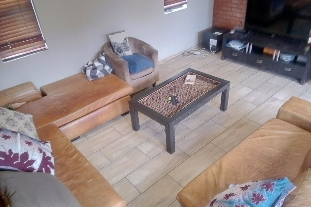 5 Bedroom house for sale at Monavonii!!!!!!!!!!!!!!!!! - Photo 2