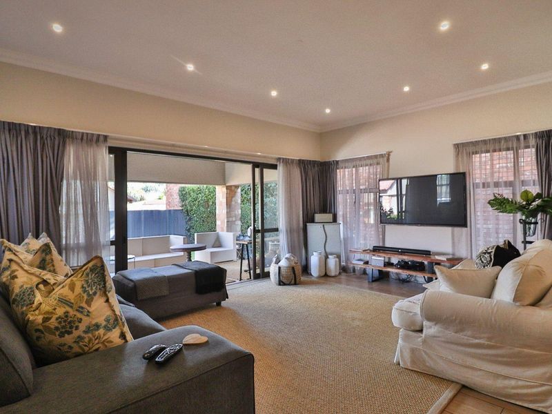 4 BEDROOM CLUSTER FOR RENT IN BEDFORDVIEW - Photo 4