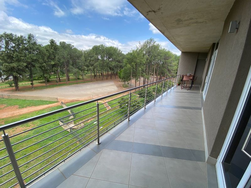 P-Grade Office Available In Arcadia - Photo 5