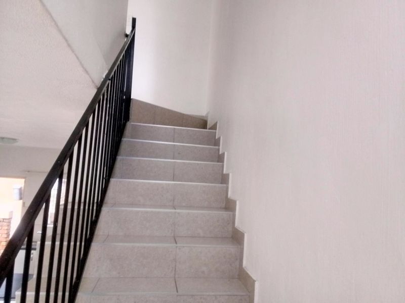 Townhouse for sale in Heuwelsig Estate - Photo 6