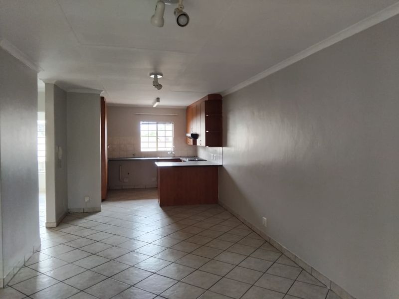 Modern 2-Bedroom Unit for Sale in Centurion — Steps Away from Mall@Reds - Photo 4