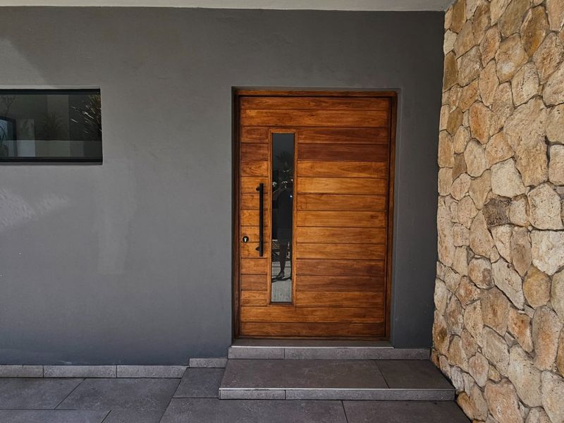Modern new house in Stilbaai off the Grid - Photo 7