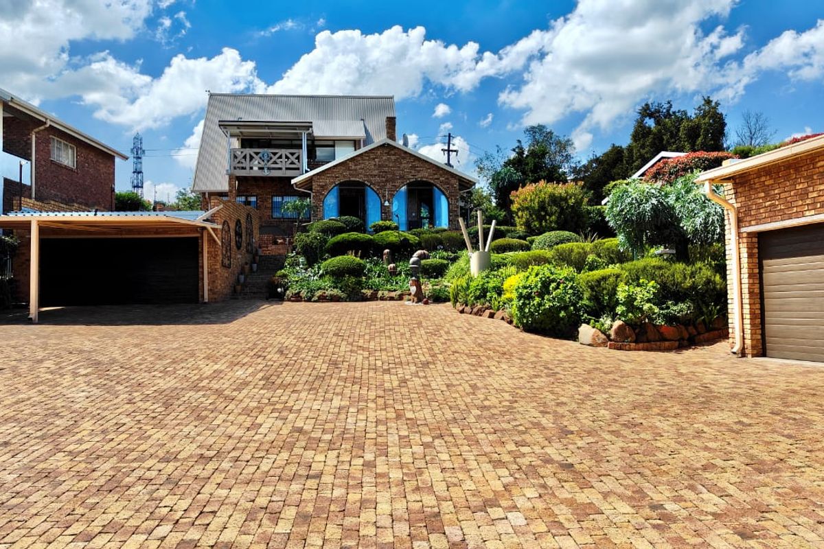 Immaculate Double-Story Home with Exceptional Features and Breathtaking Views - Photo 2