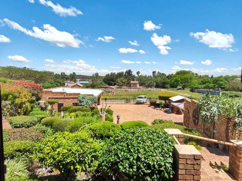 Immaculate Double-Story Home with Exceptional Features and Breathtaking Views - Photo 2