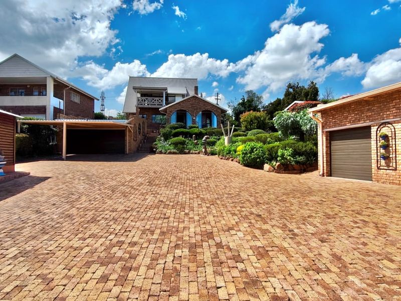 Immaculate Double-Story Home with Exceptional Features and Breathtaking Views - Photo 1