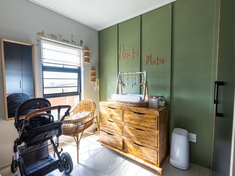 3-Bedroom, 2.5-Bathroom Home in Rooihuiskraal North - R2,460,000  - Photo 3