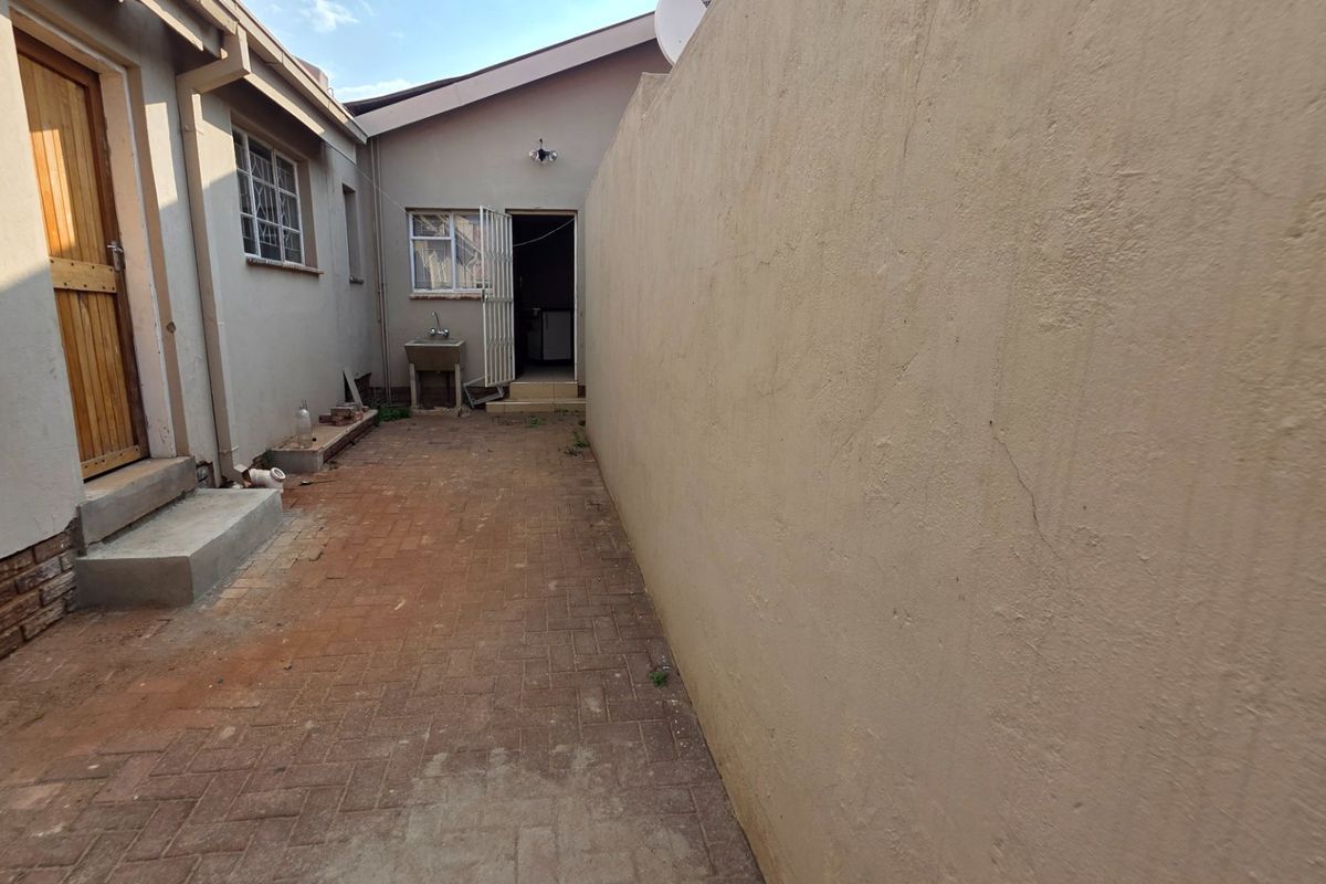 Two Beautiful Homes One Investment Opportunity - Photo 3