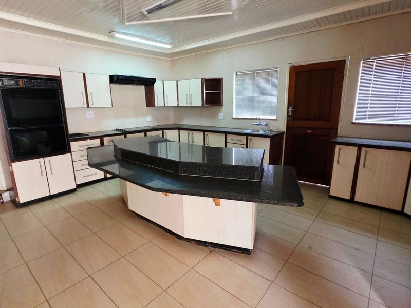 Two Beautiful Homes One Investment Opportunity - Photo 6