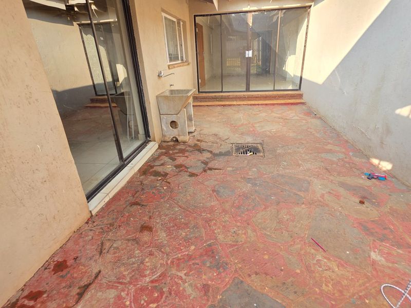 Two Beautiful Homes One Investment Opportunity - Photo 4