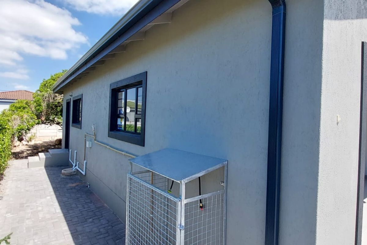 Brand-New Modern 3 Bedroom Home for Sale in Aston Bay - Photo 3