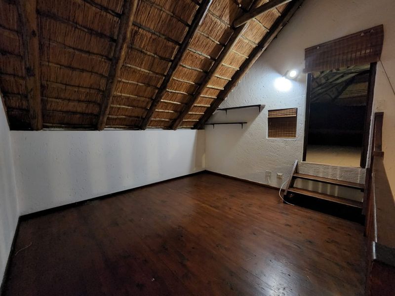 2 Bedroom Townhouse in Savuti Sunninghill - Photo 7