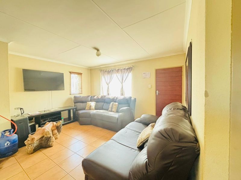 Affordable 2 bedroom house for sale in Sky City Alberton South.  - Photo 7