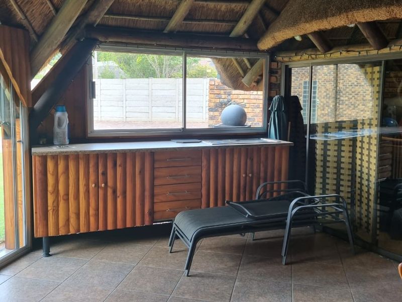 An impeccable home in Vaalpark. - Photo 10