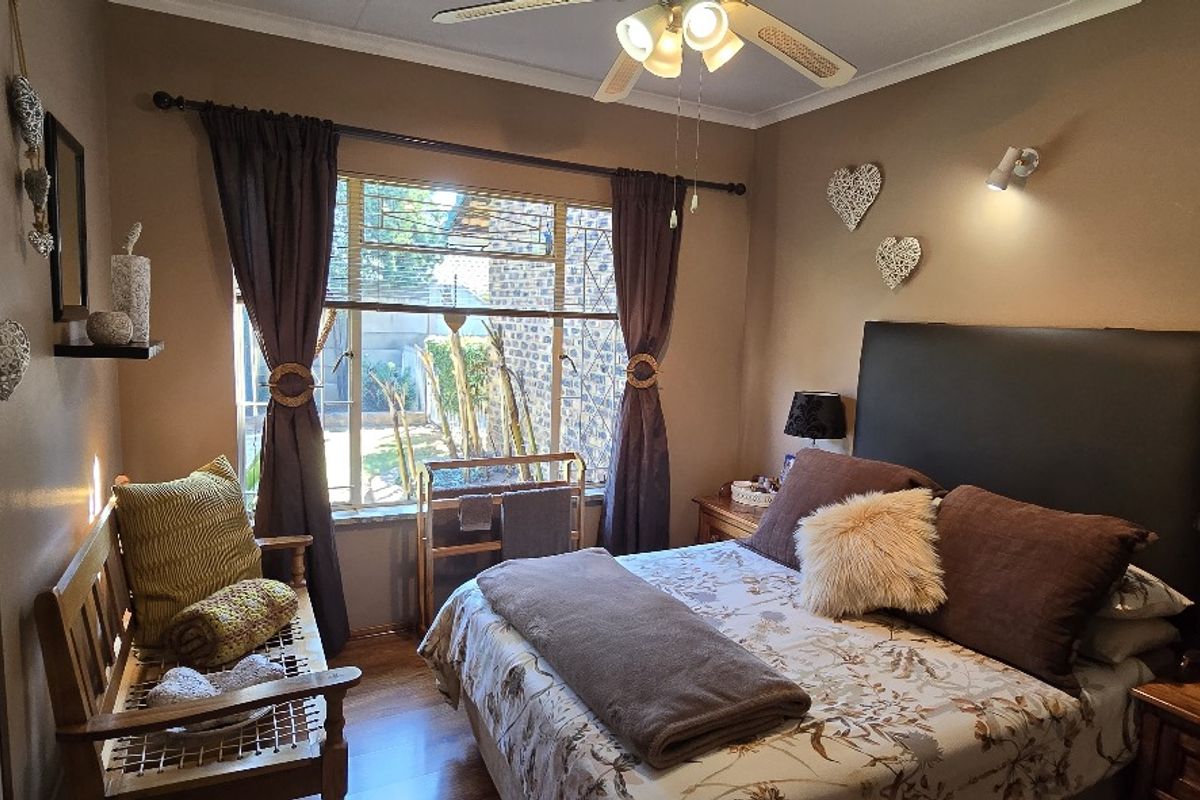 An impeccable home in Vaalpark. - Photo 4